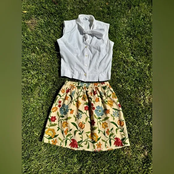 60s Vintage Cream Floral Mini Skirt