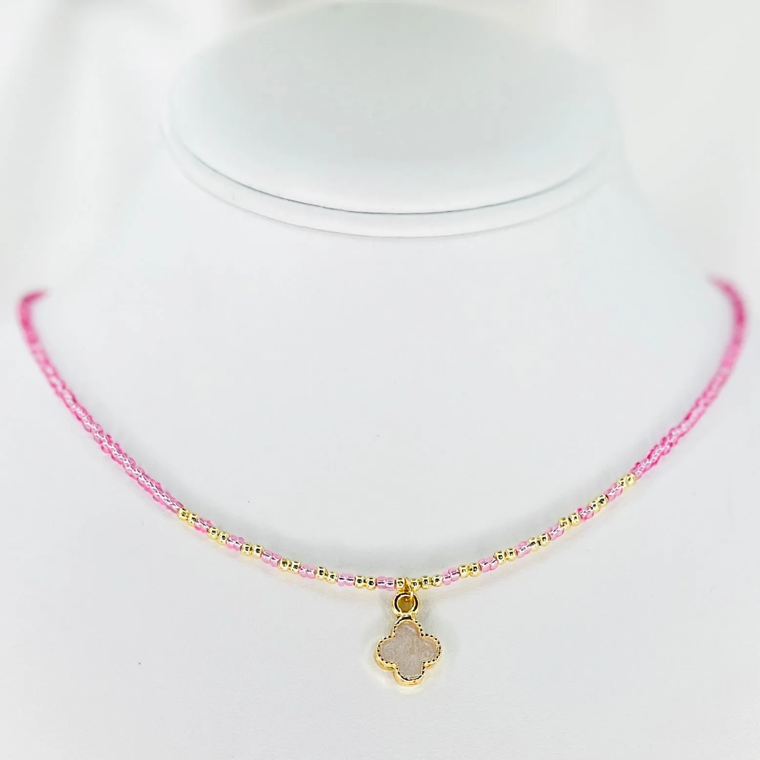 Beaded Clover Pendant Necklace – Lucky Charm, Elegant