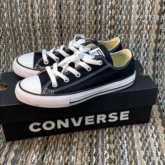 Converse Kids Chuck Taylor All Star Size 2