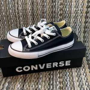 Converse Kids Chuck Taylor All Star Size 2