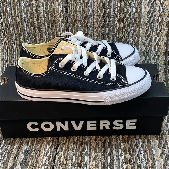 Converse Kids Chuck Taylor All Star Size 2