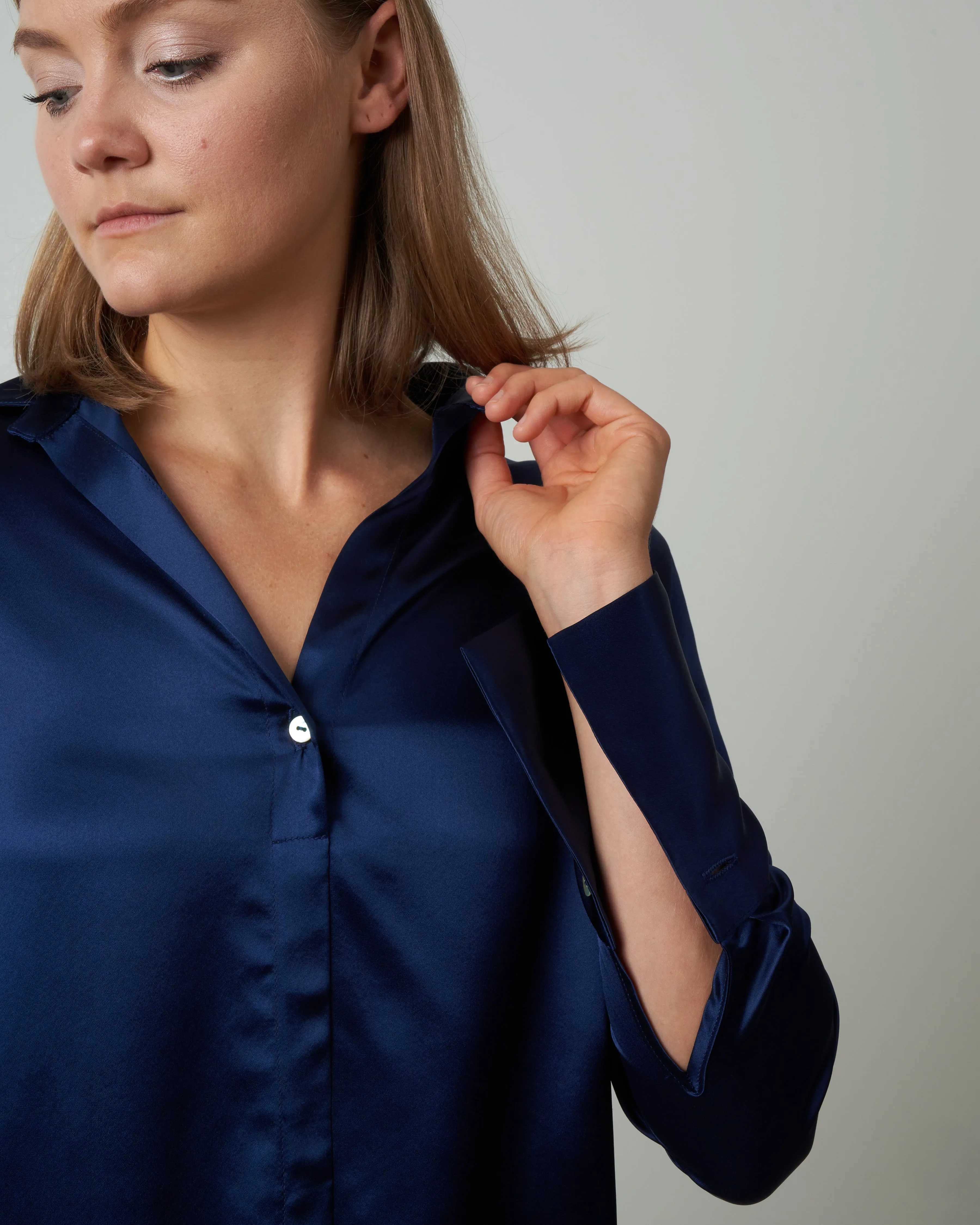 daria blouse - navy