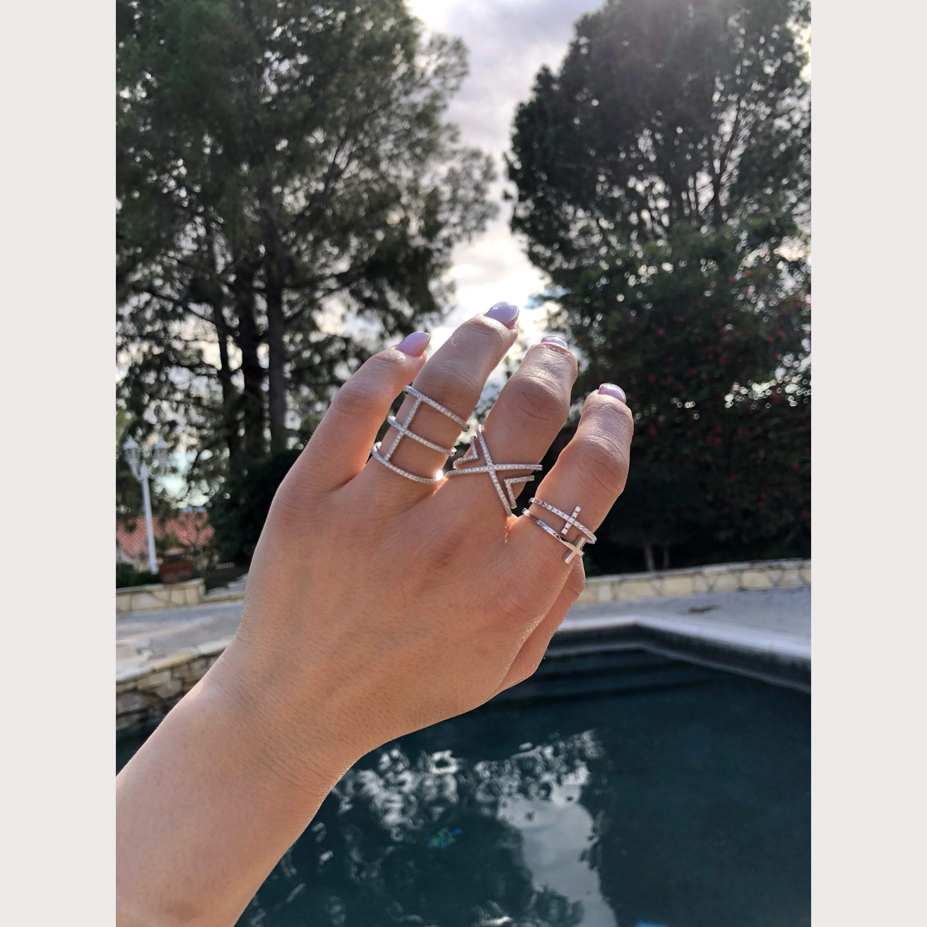 Double Cross Ring