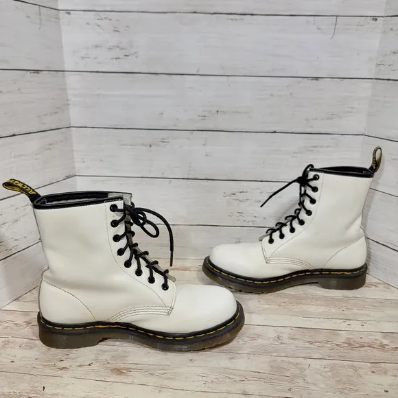 Dr. Martens 1461 boots in white leather