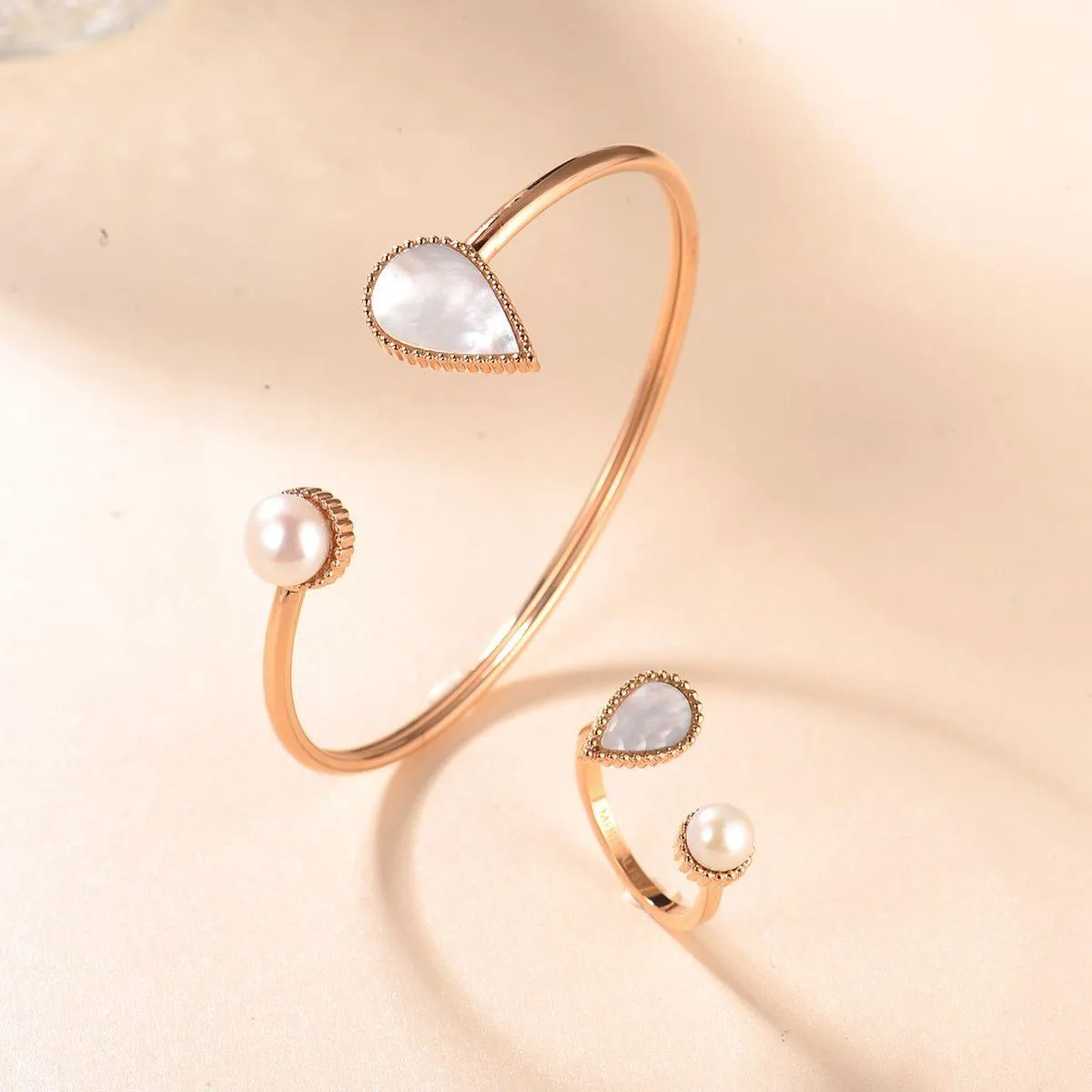 Drop / Set Pearl Rose Gold