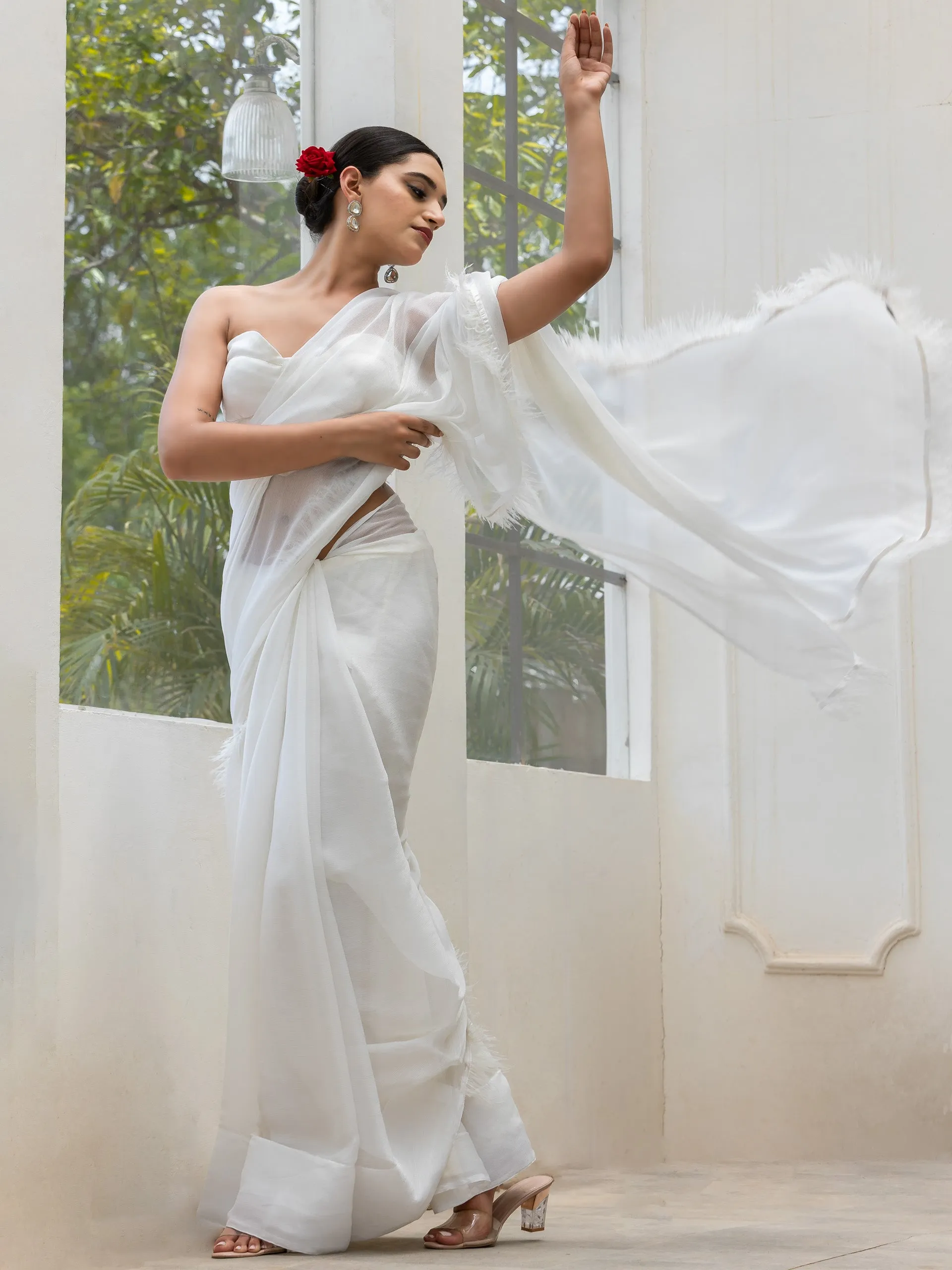 Gala Ready White Shimmer Saree with Faux Feathers and Blouse Fabric