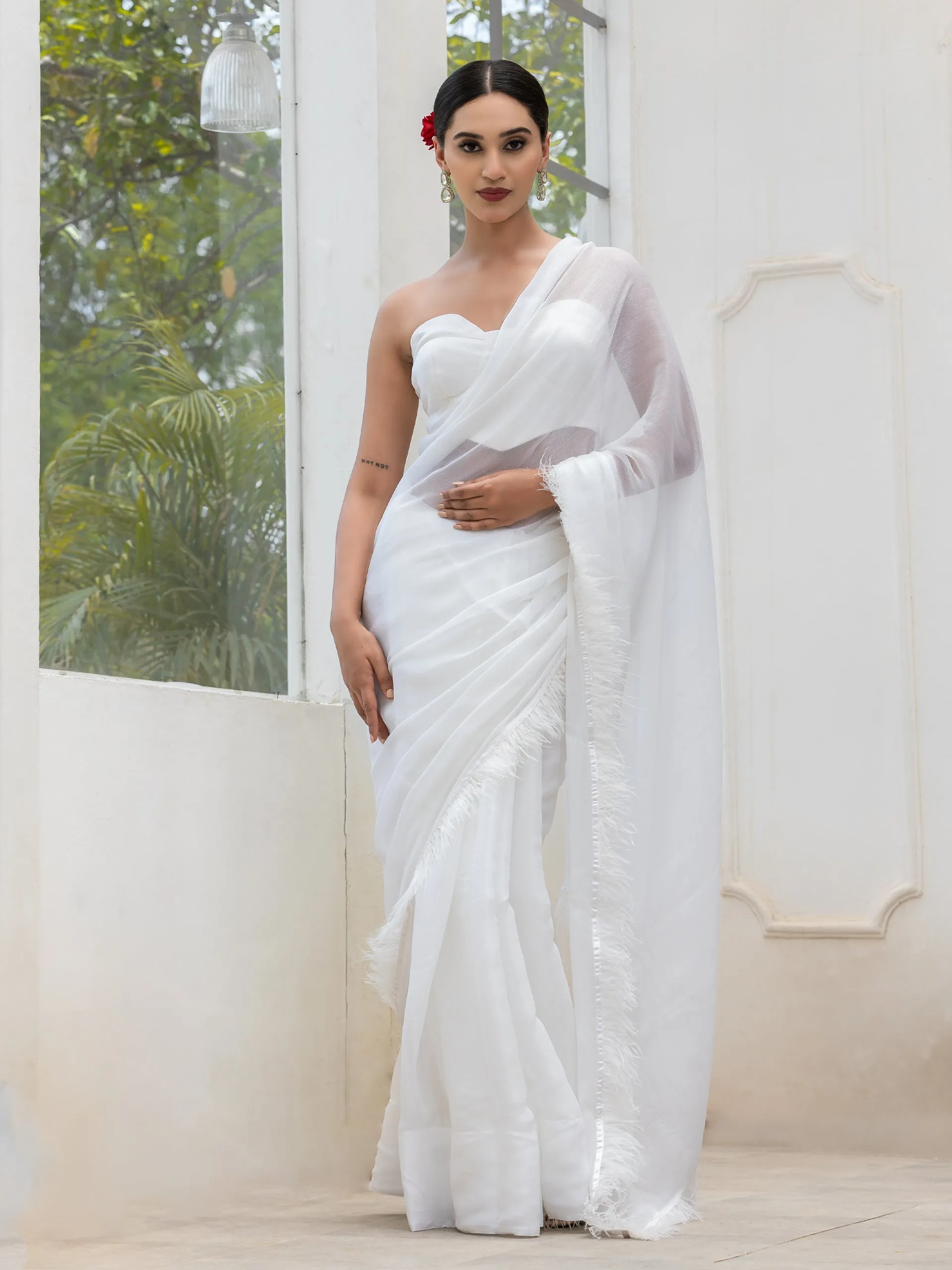Gala Ready White Shimmer Saree with Faux Feathers and Blouse Fabric