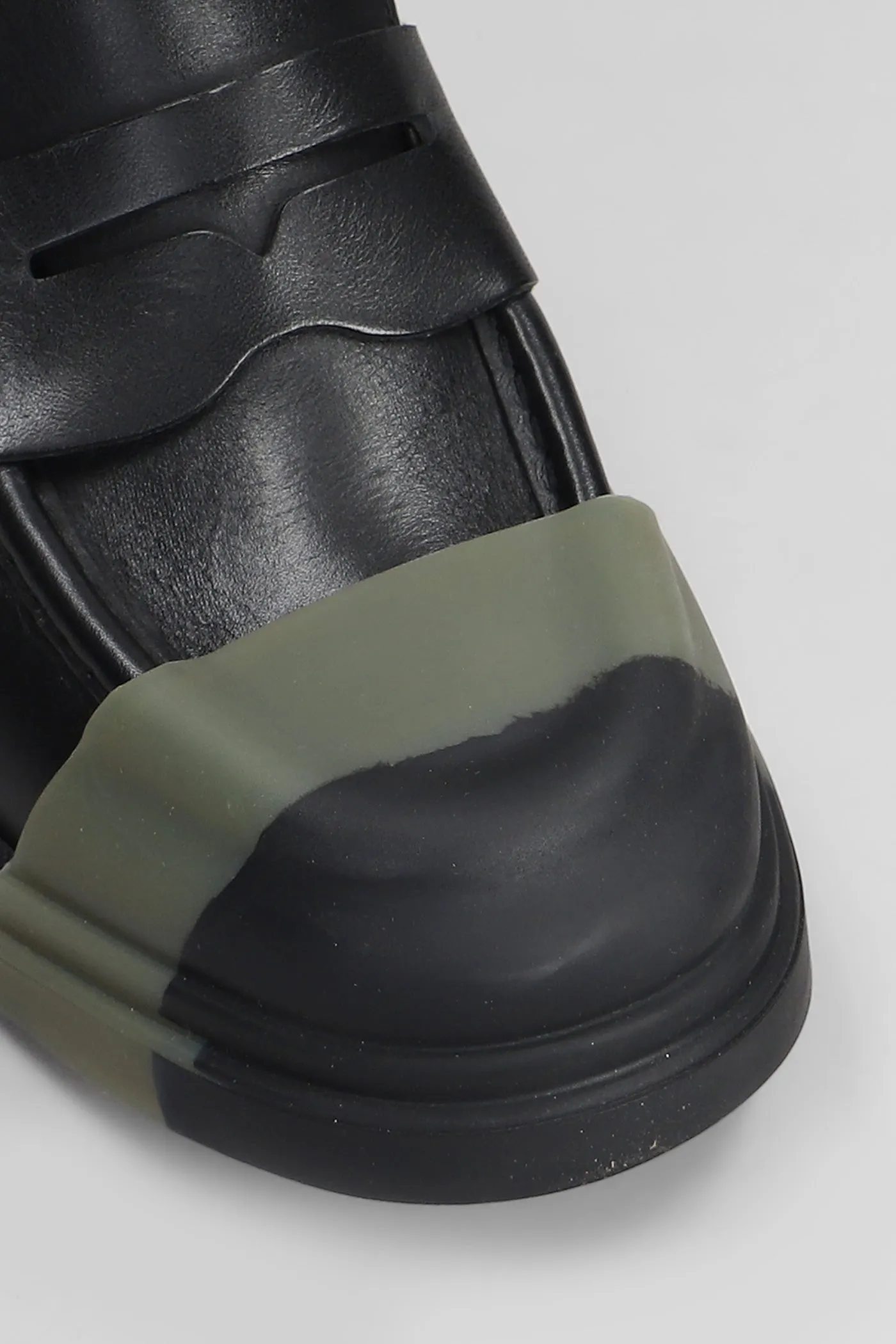Junction Loafers in black leather