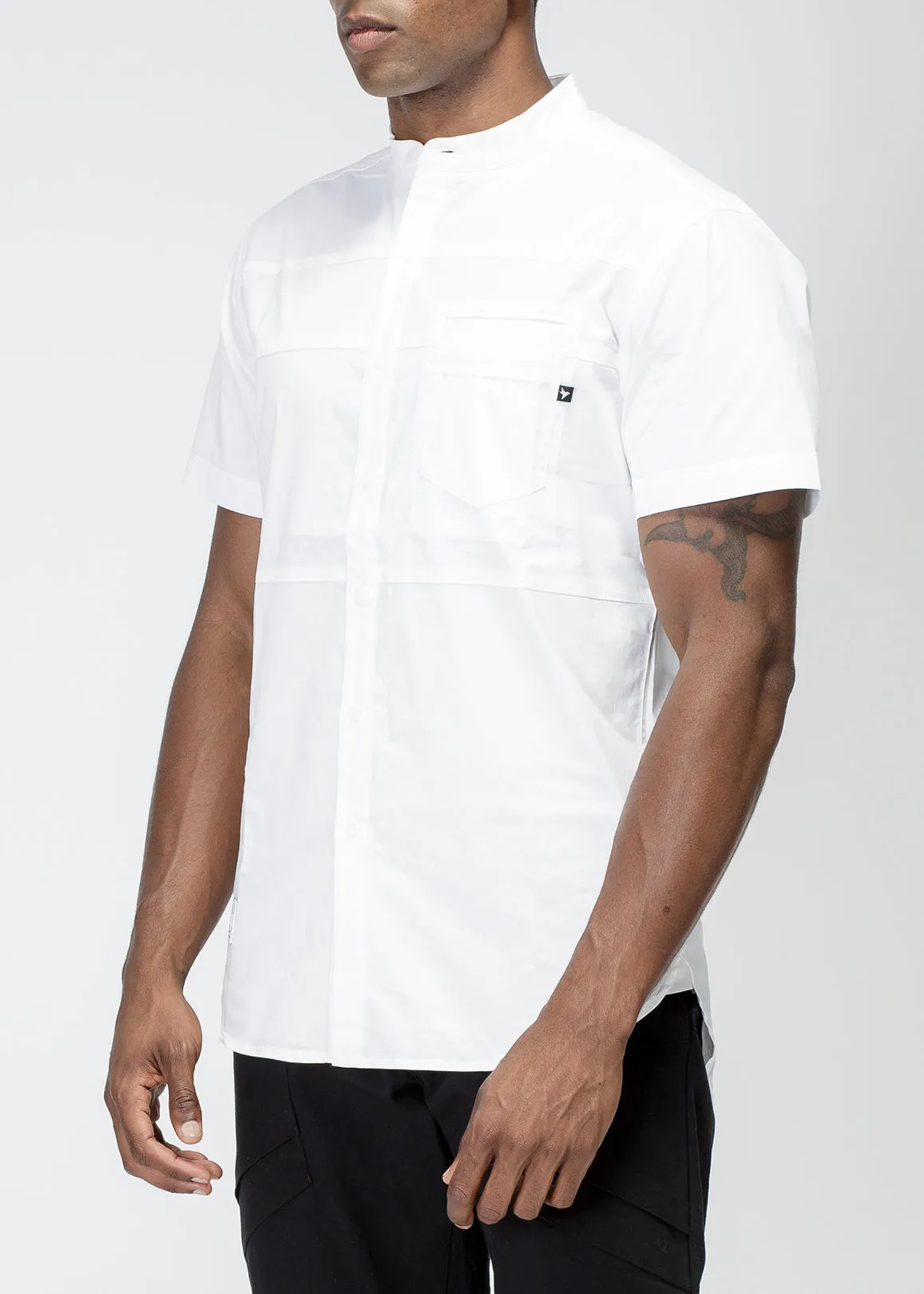 Konus Men's Band Collar Panel Shirt in White