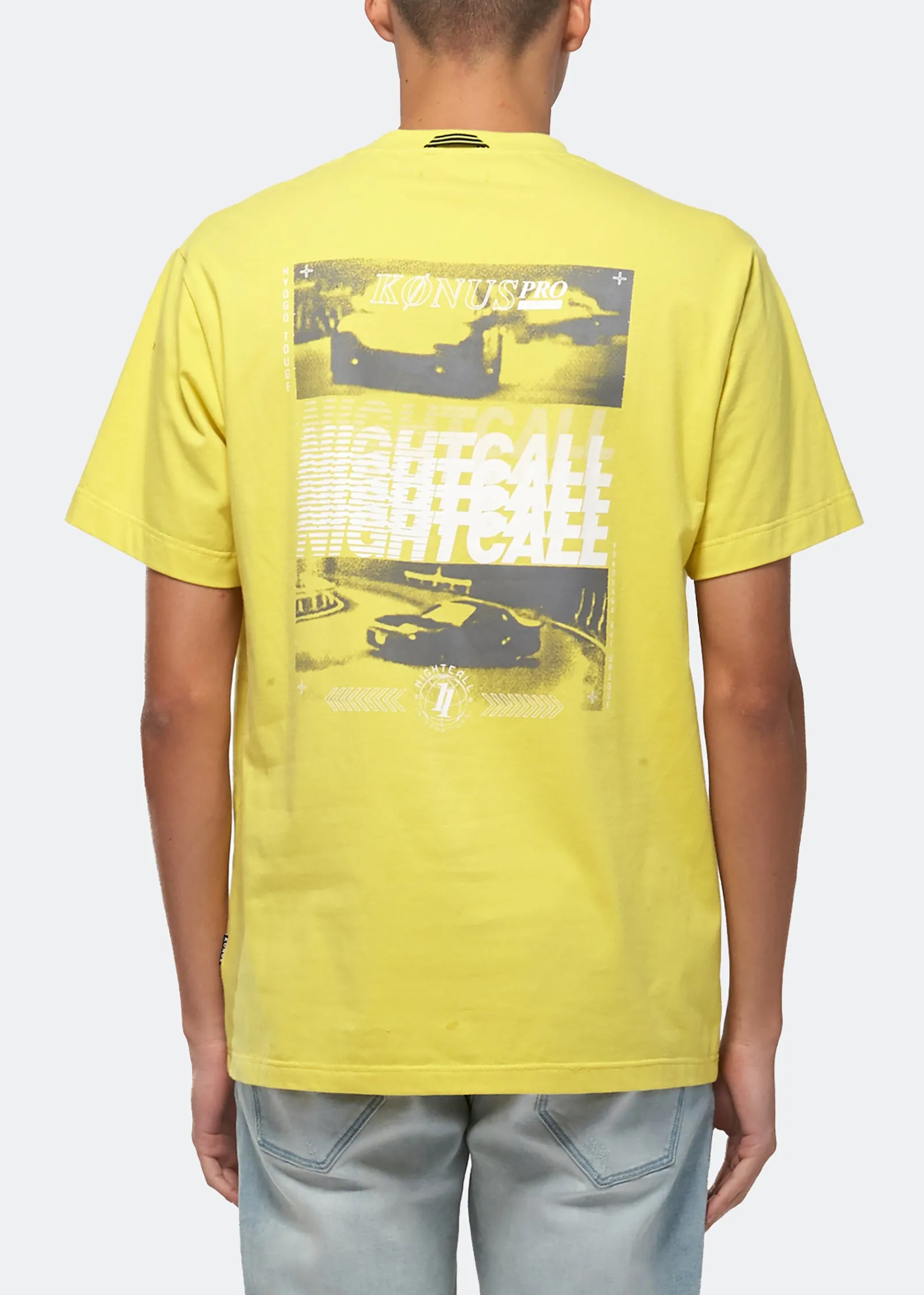 Konus Men's Graphic Tee in Yellow