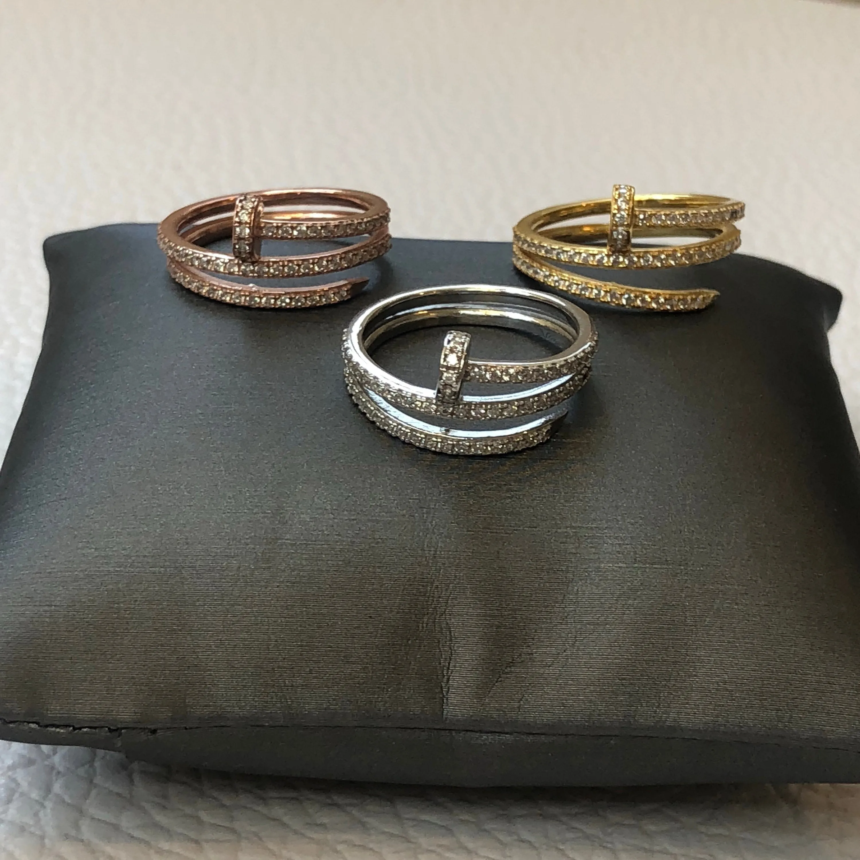 Nail Ring