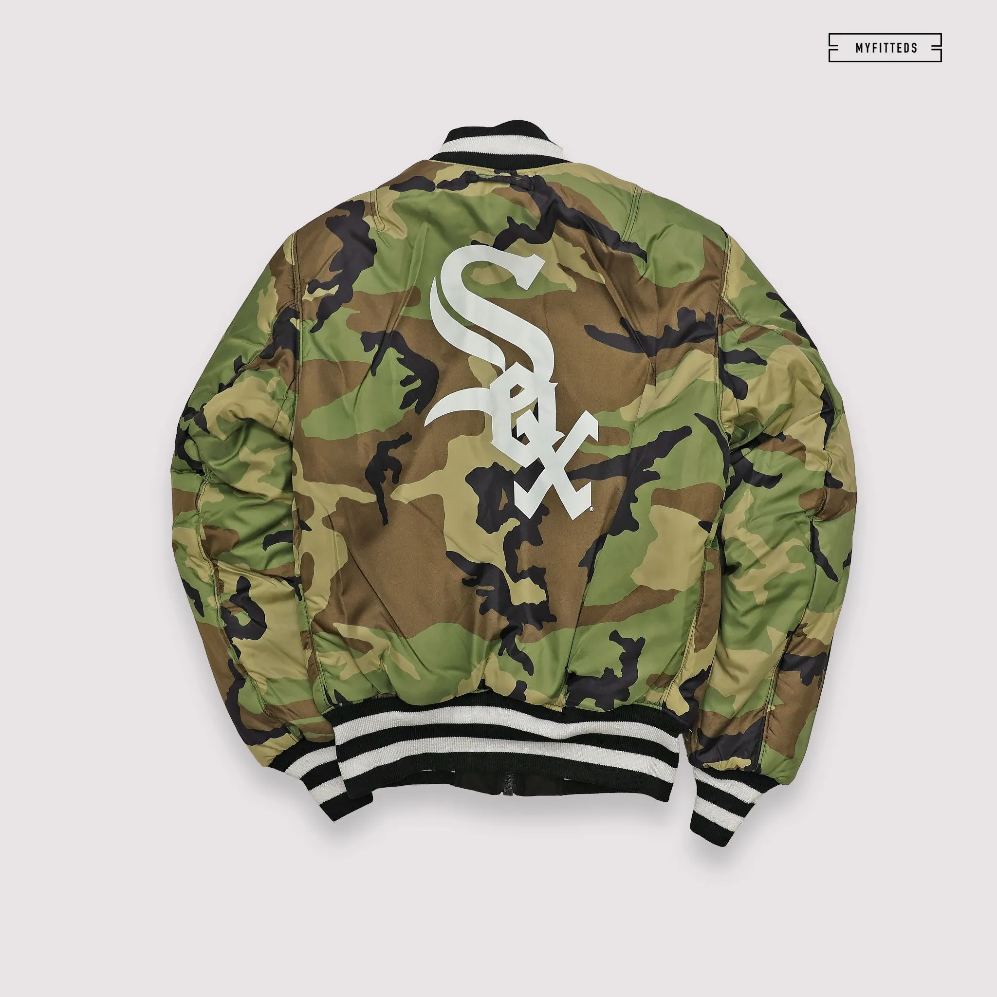 NEW ERA X ALPHA INDUSTRIES CHICAGO WHITE SOX REVERSIBLE BOMBER JACKET