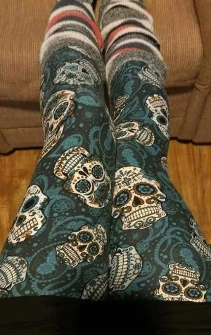 One Size Orange & Blue Sugar Skull Print Leggings