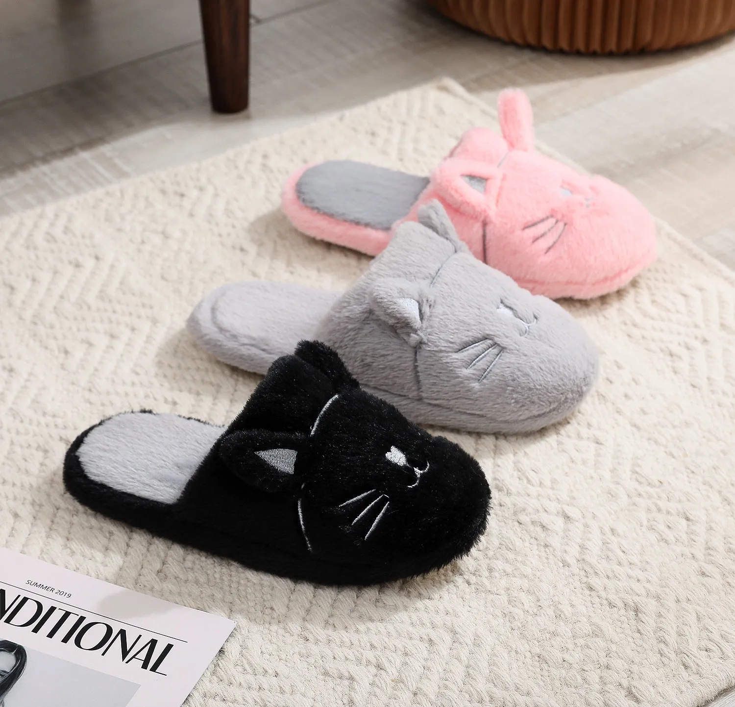 Purr-fectly Cozy: Cat-Themed Soft Bottom Slippers!