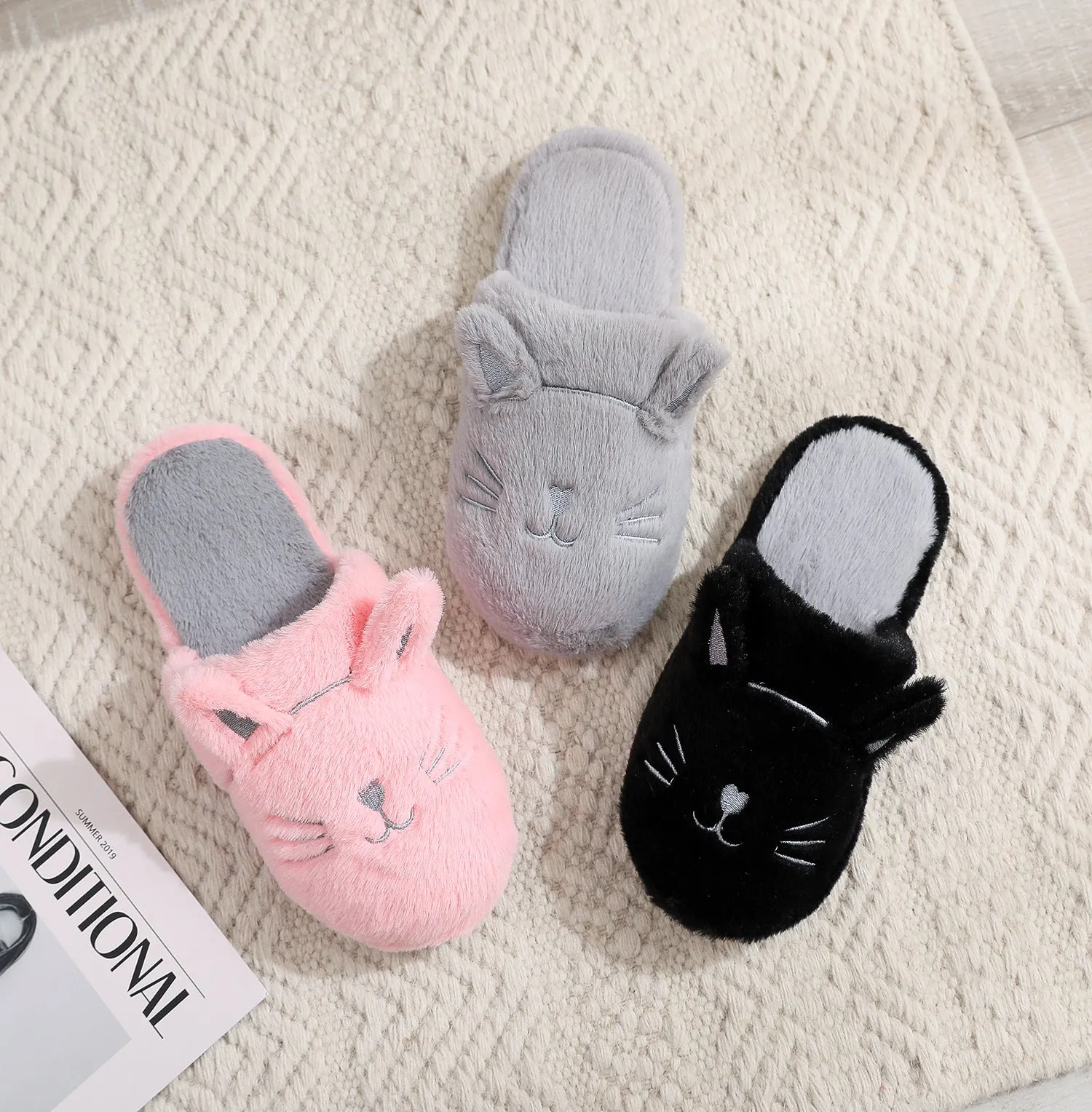 Purr-fectly Cozy: Cat-Themed Soft Bottom Slippers!
