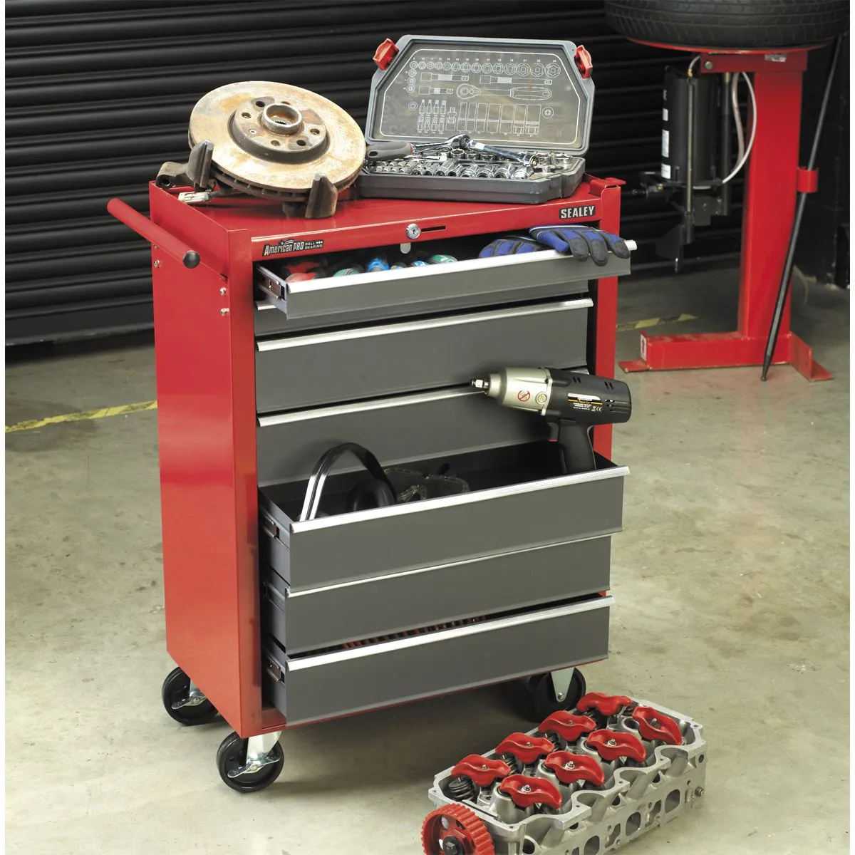 Sealey American Pro Rollcab 7 Drawer with Ball-Bearing Slides - Red/Grey