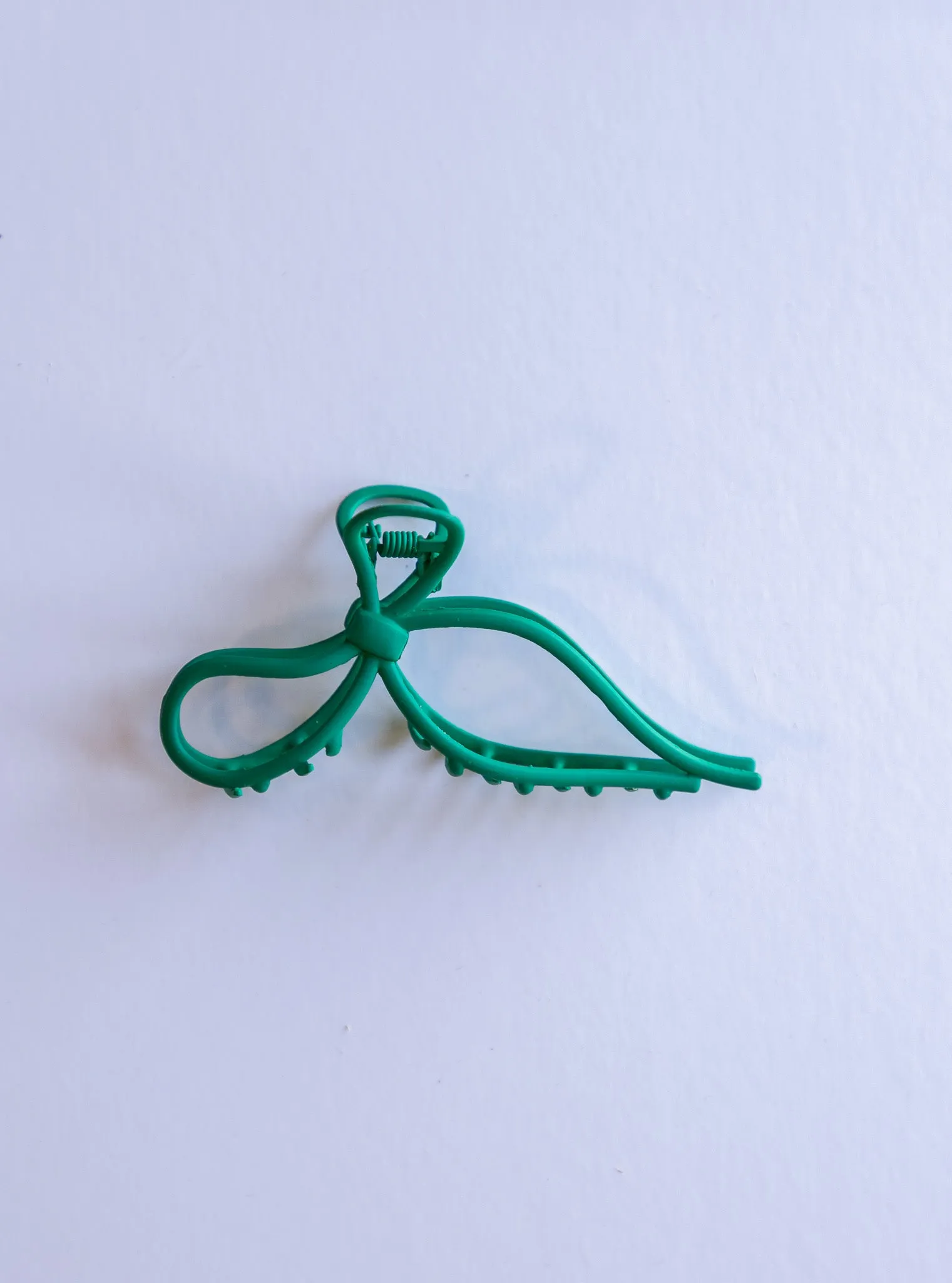 THE METAL BOW CLAW ( 19 COLORS )