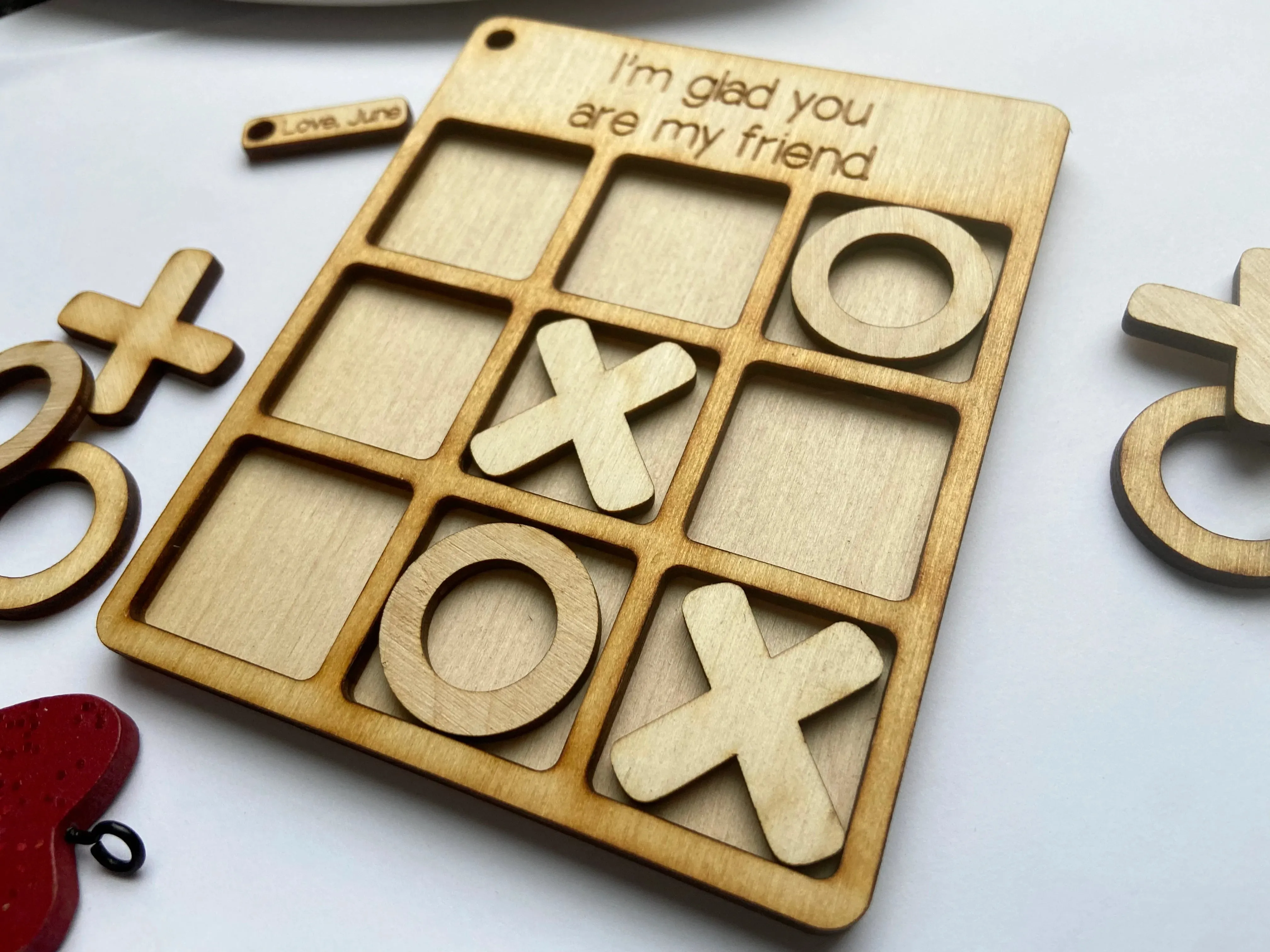Tic Tac Toe Game - 7" Standard Size - with a name-tag and 10 tokens