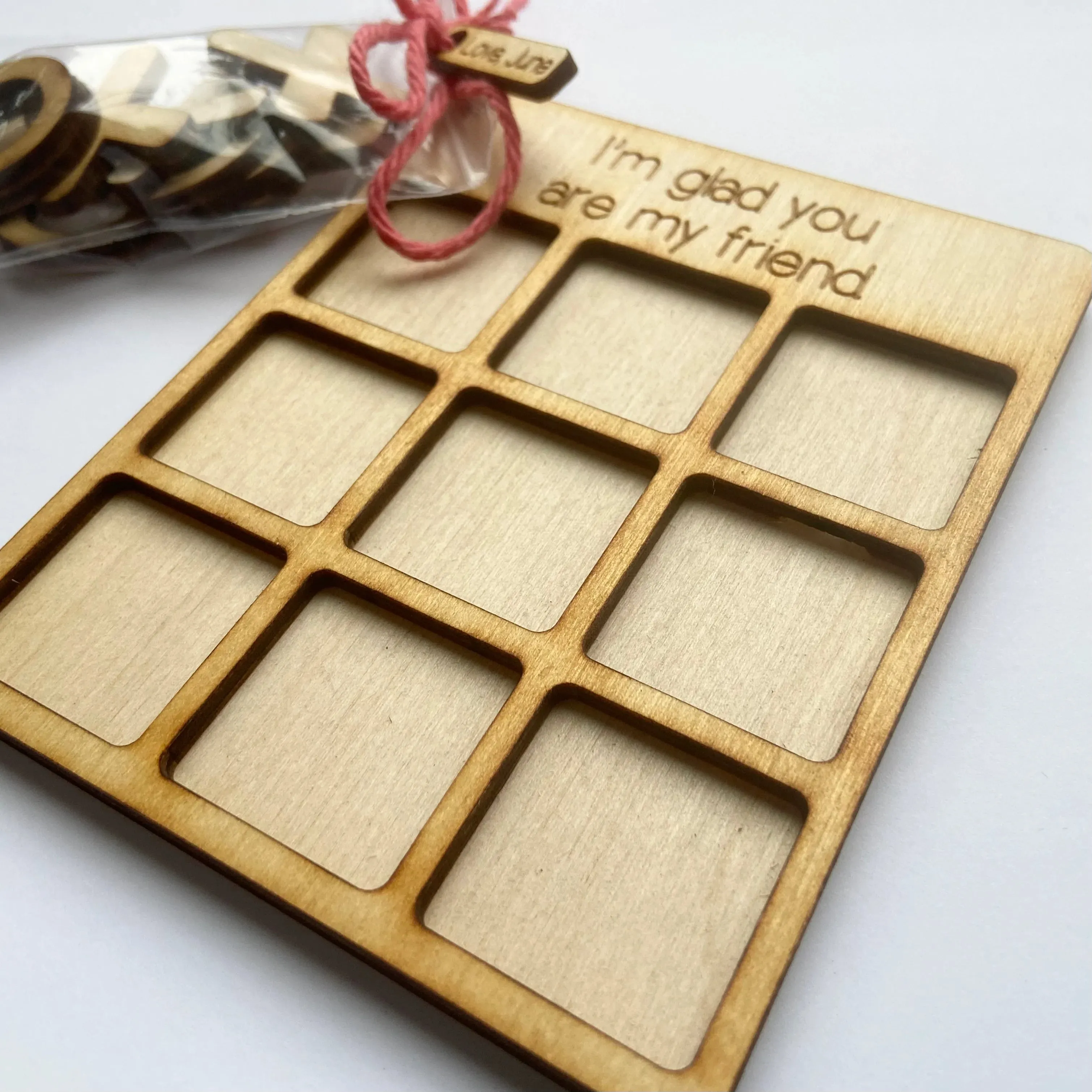 Tic Tac Toe Game - 7" Standard Size - with a name-tag and 10 tokens