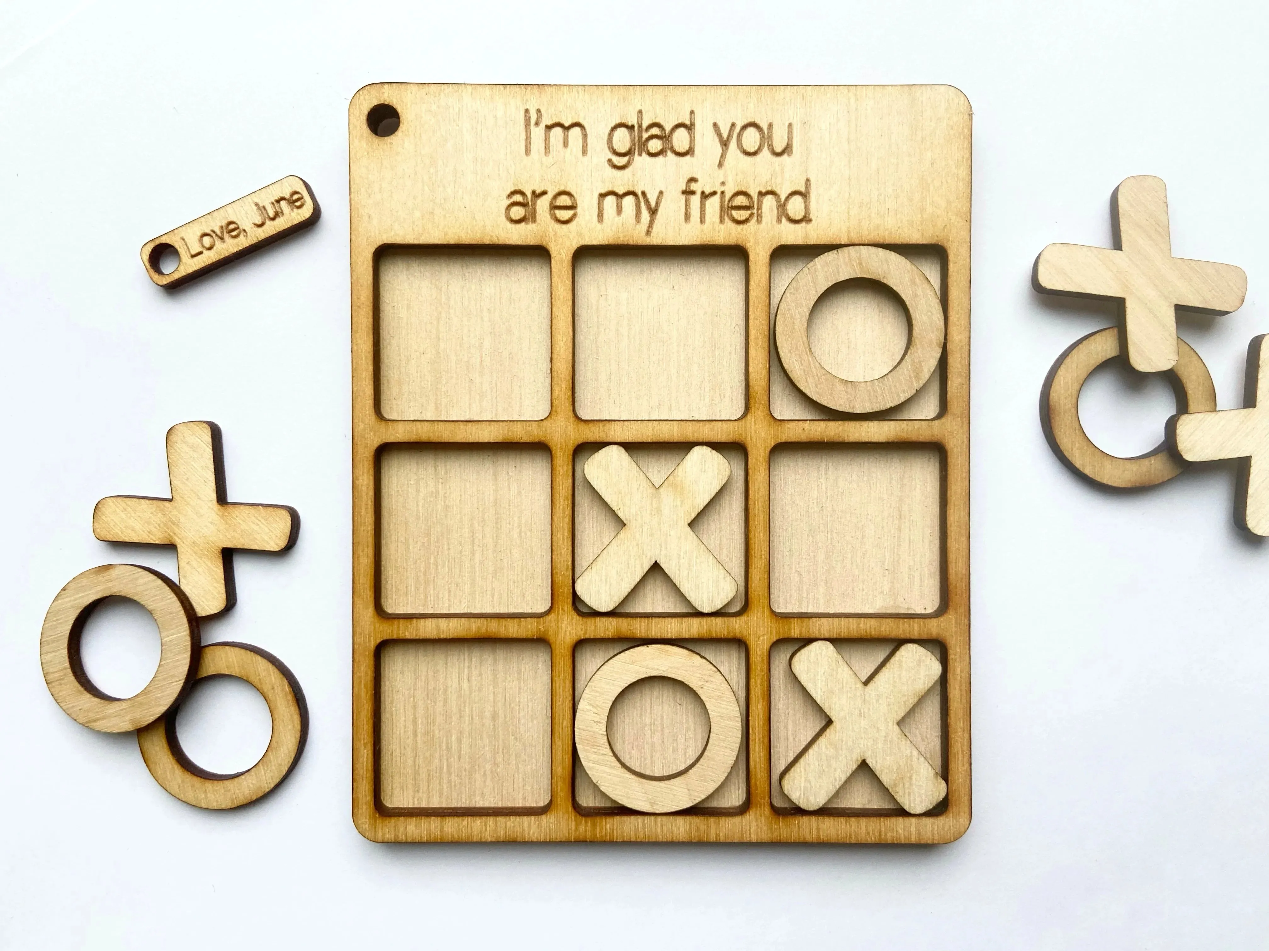 Tic Tac Toe Game - 7" Standard Size - with a name-tag and 10 tokens