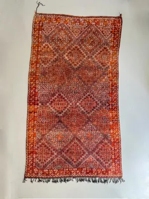 Timahdite's Burgundy Vintage Beni M’Guild
