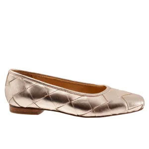 Trotters Hanny T2125-710 Womens Gold Leather Slip On Ballet Flats Shoes