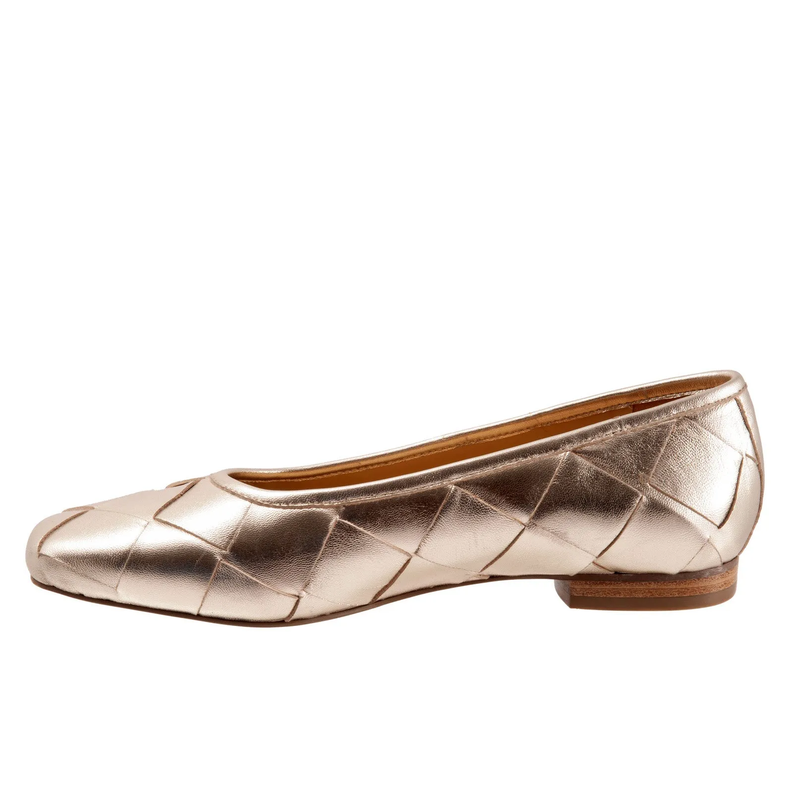 Trotters Hanny T2125-710 Womens Gold Leather Slip On Ballet Flats Shoes