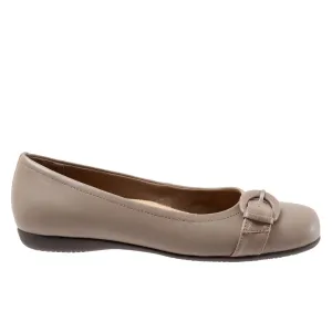Trotters Sylvia T2166-117 Womens Gray Extra Wide Leather Ballet Flats Shoes