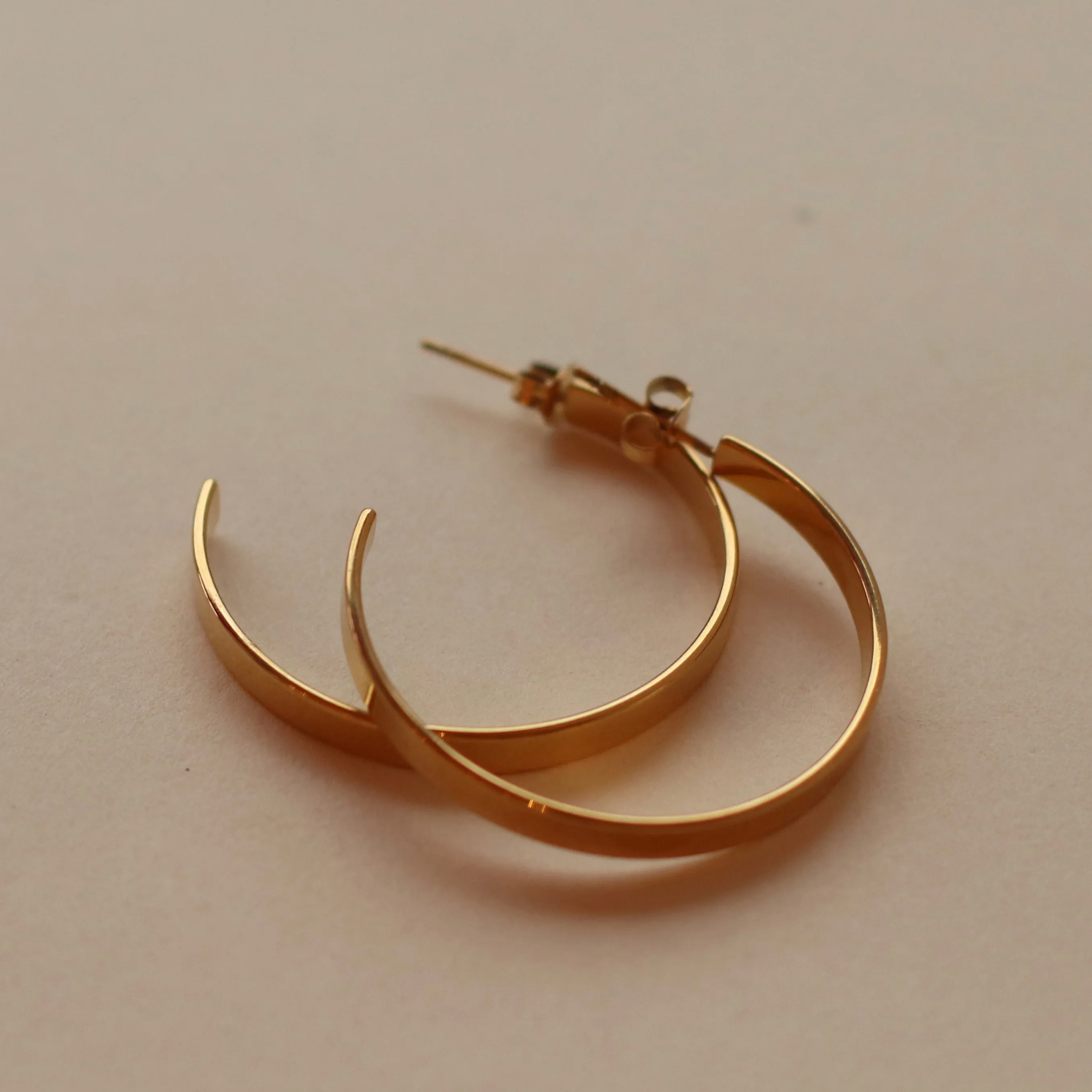 UBNY Collection | Flat Open Hoop Earring, 35mm